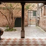 Casa Scorzoni *