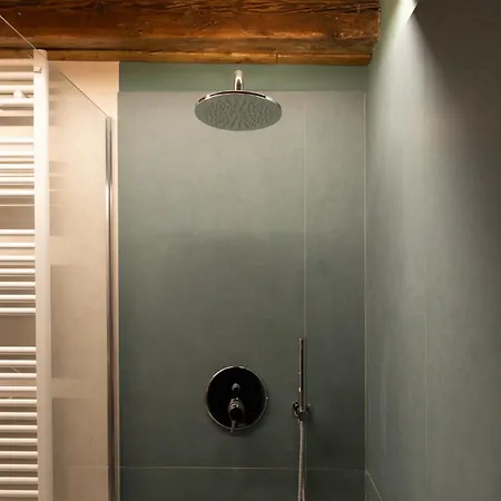 Casa Scorzoni 아파트 *